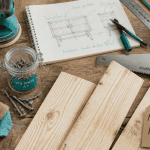 Fabriquer meuble palette outils bois DIY