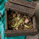 Composteur jardin avec compost sans mauvaises odeurs